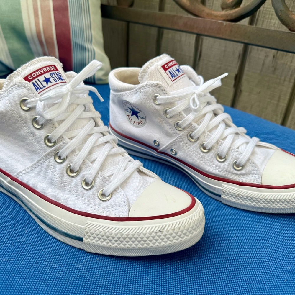Size 7 - Converse Women's Chuck Taylor All Star Madison Mid Top Sneaker